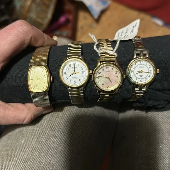 Timex | Accessories | 4 Timex Vintage Womens Watches | Poshmark display picture 2